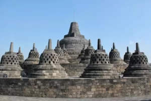 Sewa Mobil Jogja